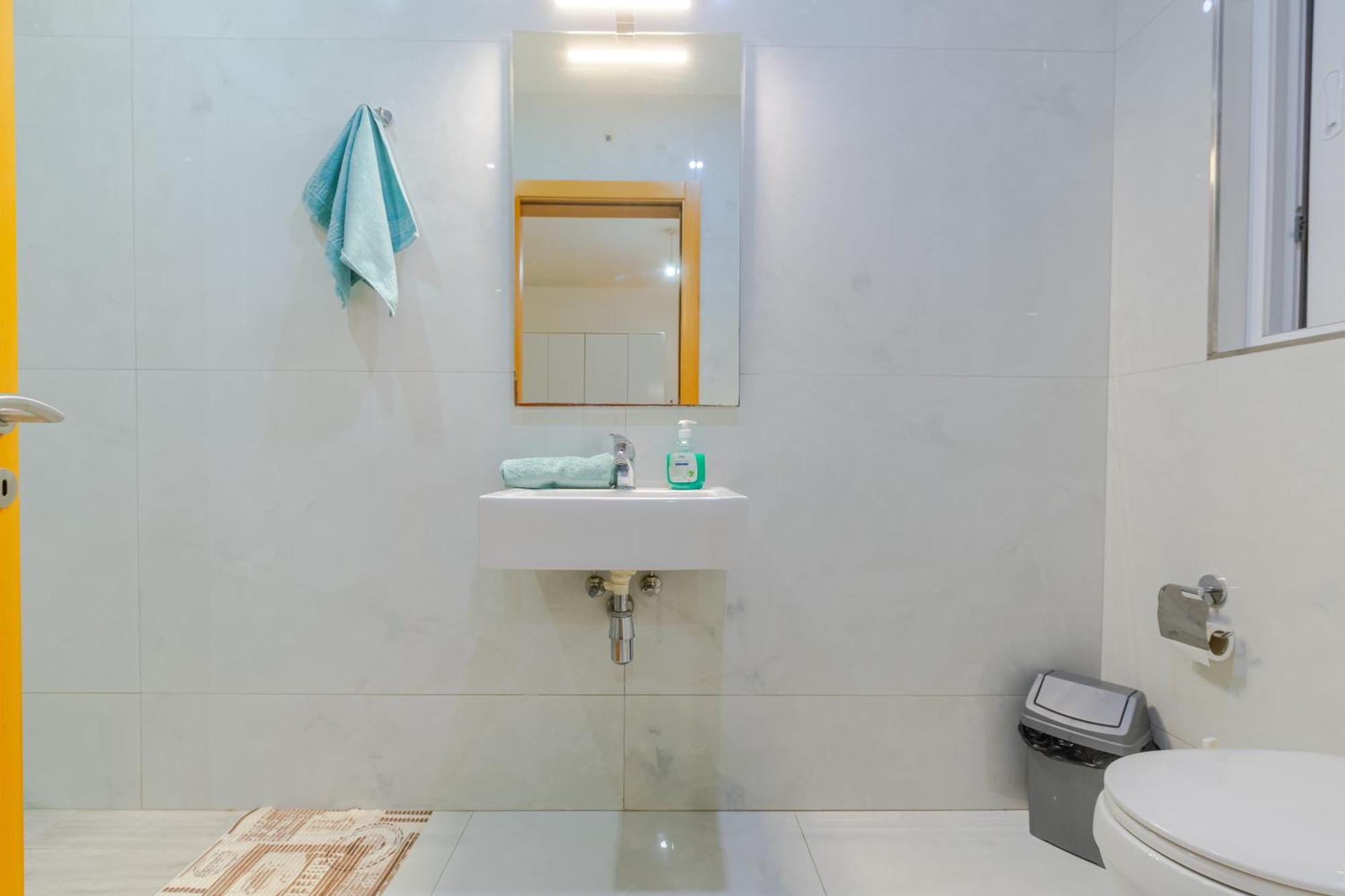 New Spacious 3bdr 2 Bth Bugibba St. Paul's Bay