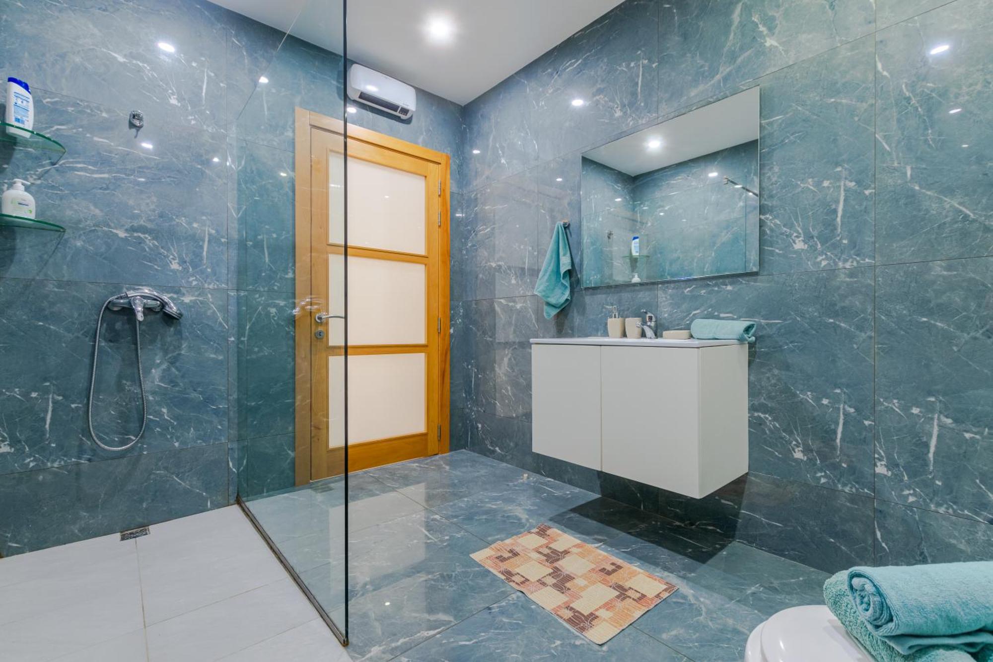 Apartment New Spacious 3bdr 2 Bth Bugibba St. Paul's Bay