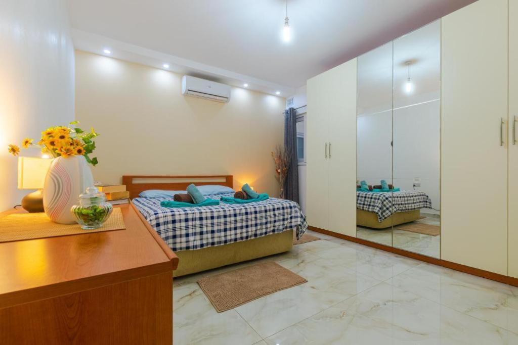 New Spacious 3bdr 2 Bth Bugibba *