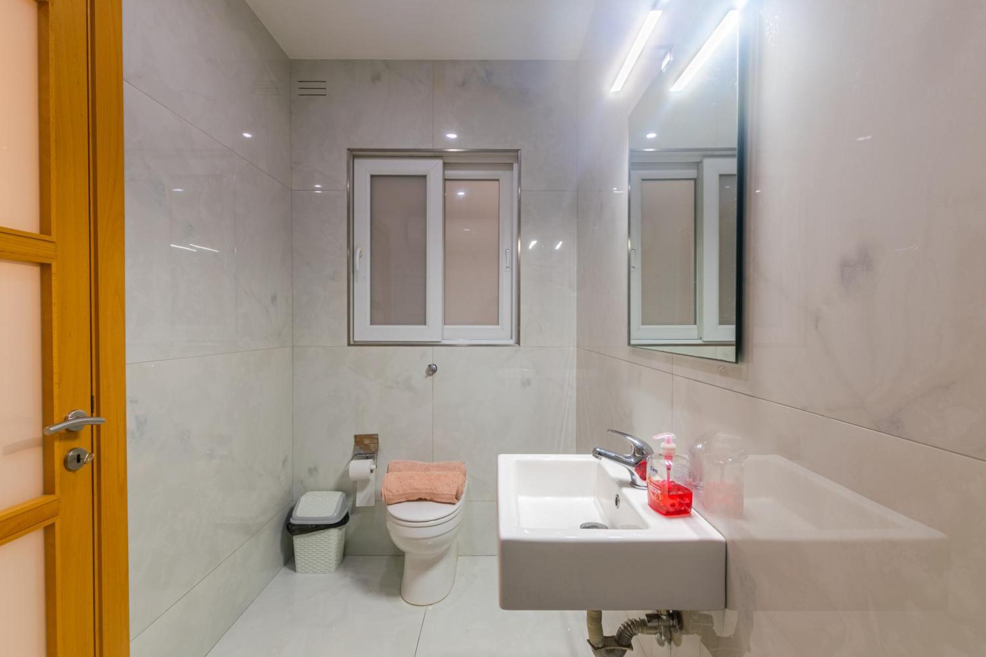 Apartment New Spacious 3bdr 2 Bth Bugibba