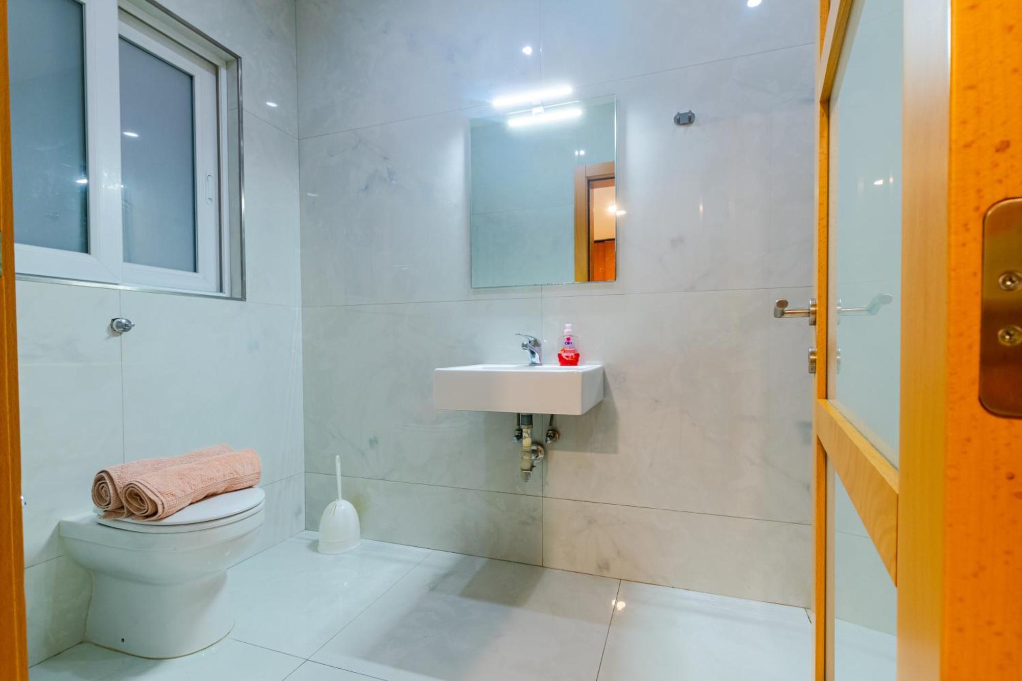 New Spacious 3bdr 2 Bth Bugibba *